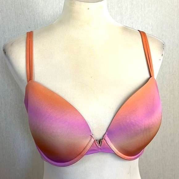 Victoria's Secret Other - Victoria’s Secret demi underwire bra in sherbert